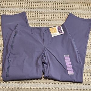 ZeroXposur Women's Cargo Pants in Purple